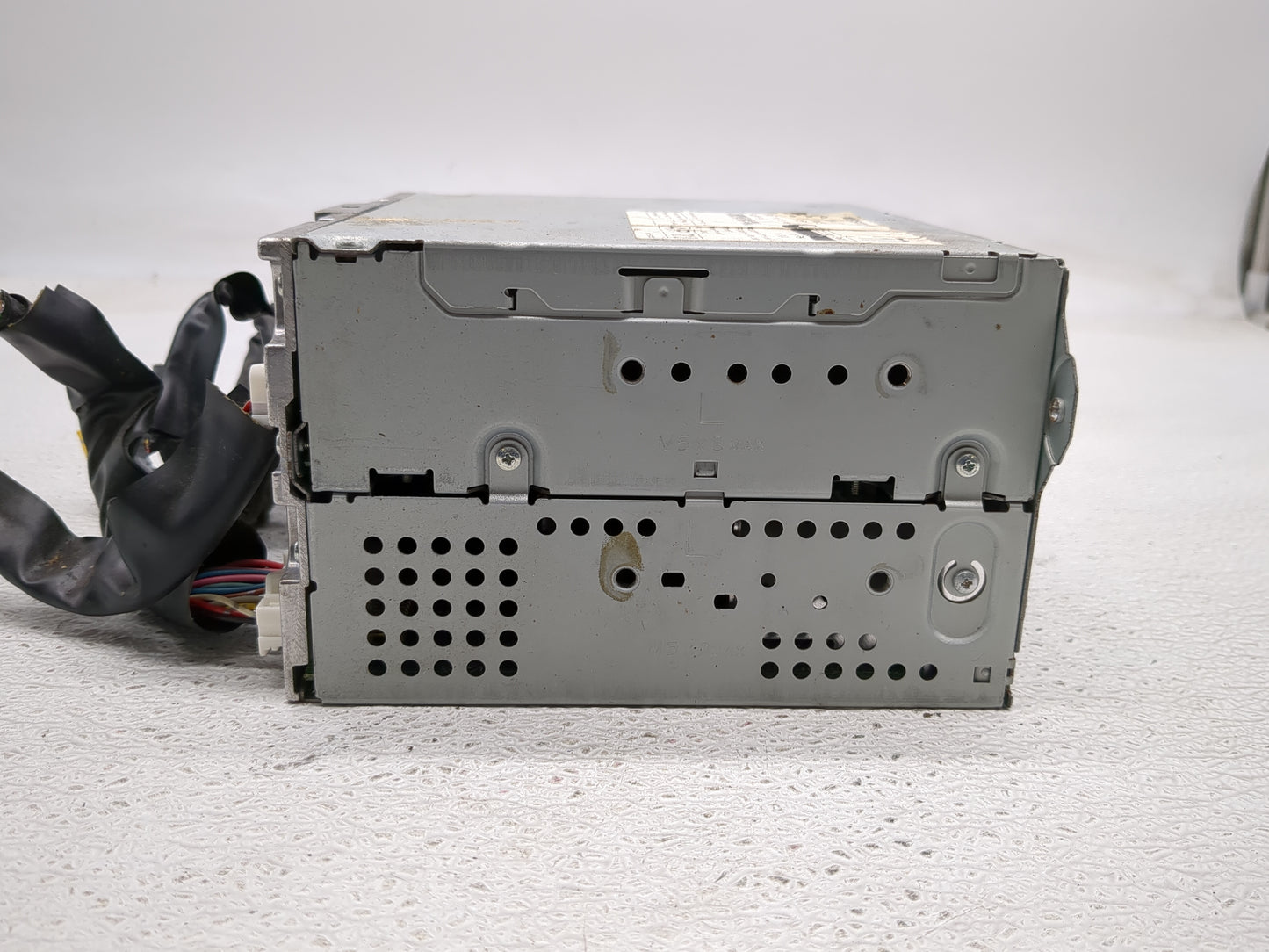 2012-2013 Nissan Maxima Radio AM FM Cd Player Receiver Replacement P/N:2591A ZX78A Fits Fits 2012 2013 OEM Used Auto Parts -