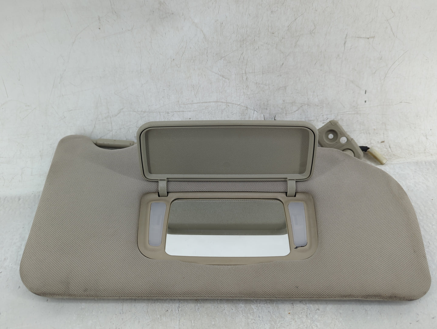 2009-2012 Nissan Maxima Sun Visor Shade Replacement Passenger Right Mirror Fits Fits 2009 2010 2011 2012 OEM Used Auto Parts