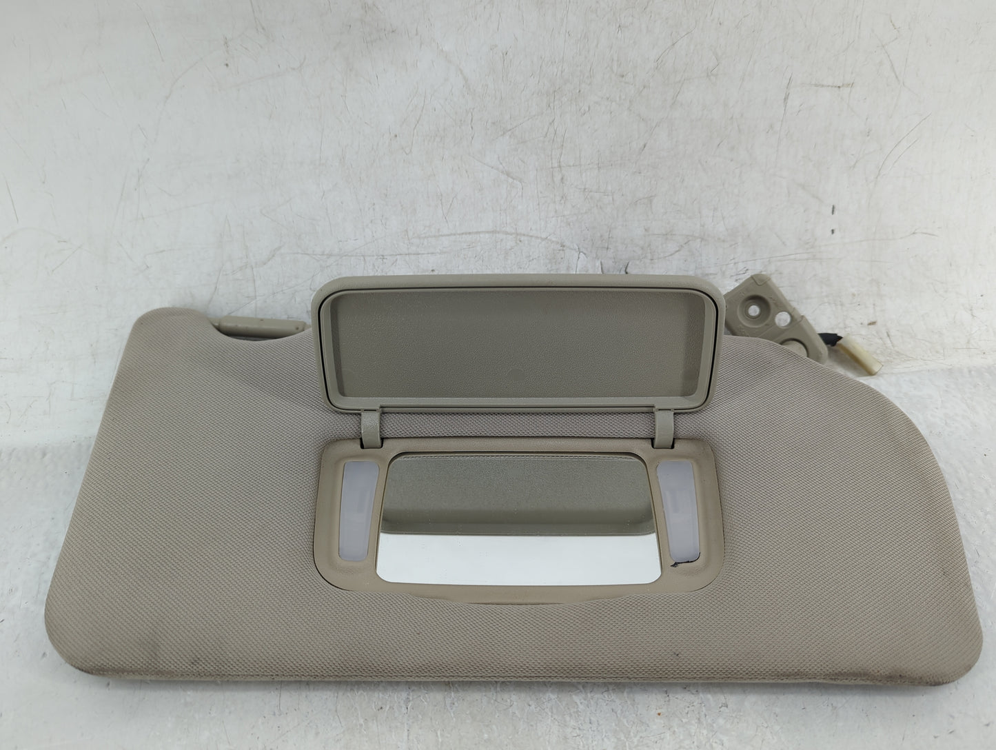 2009-2012 Nissan Maxima Sun Visor Shade Replacement Passenger Right Mirror Fits Fits 2009 2010 2011 2012 OEM Used Auto Parts