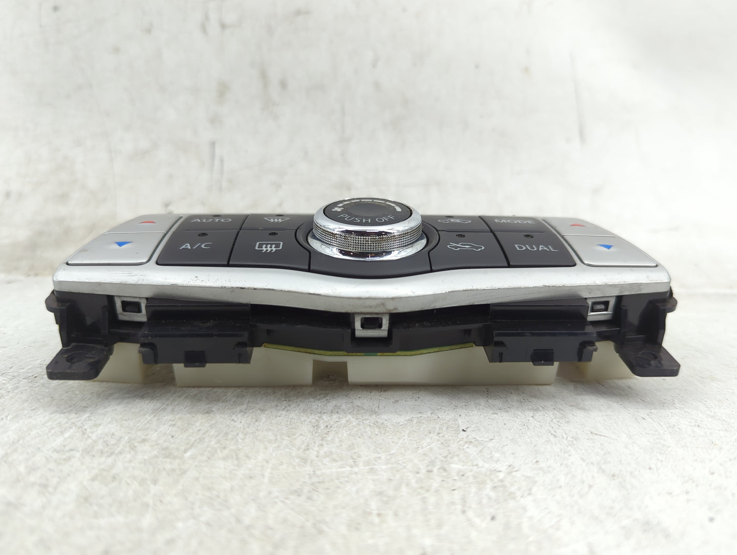 2009-2014 Nissan Maxima Ac Heater Climate Control Temperature Oem - Oemusedautoparts1.com