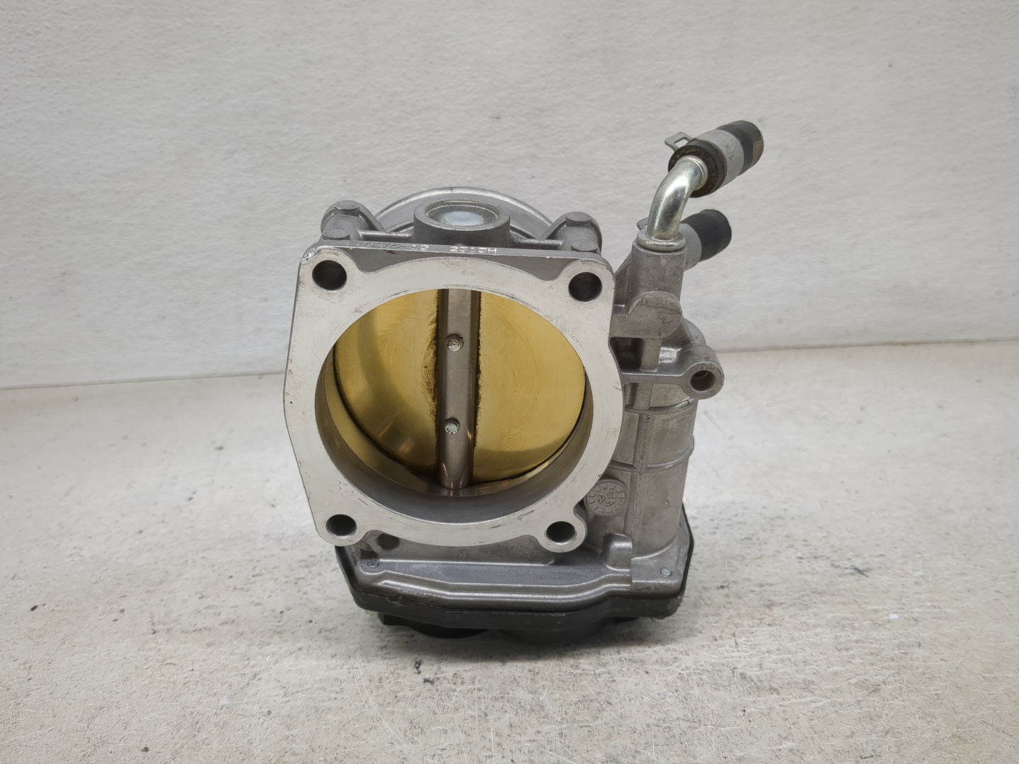 2009-2014 Nissan Maxima Throttle Body Fits Fits 2009 2010 2011 2012 2013 2014 OEM Used Auto Parts - Oemusedautoparts1.com