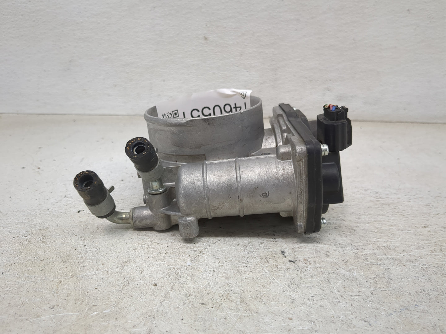 2009-2014 Nissan Maxima Throttle Body Fits Fits 2009 2010 2011 2012 2013 2014 OEM Used Auto Parts - Oemusedautoparts1.com