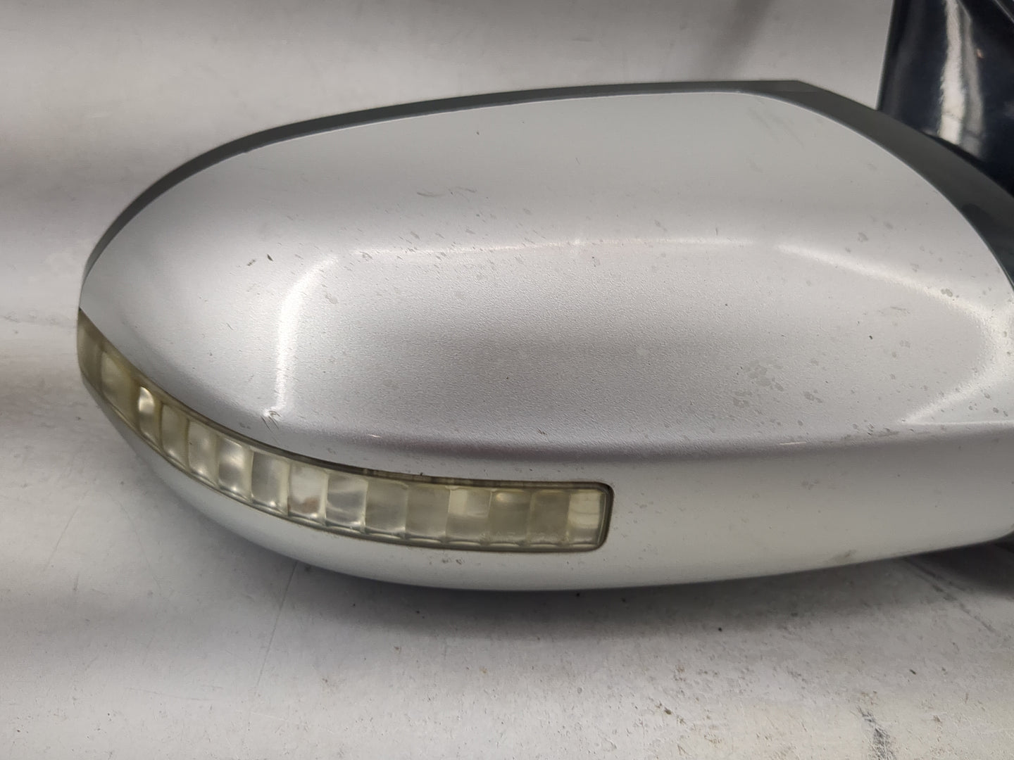 2009-2014 Nissan Maxima Passenger Side View Mirror - Right Door Mirror OEM Used - Oemusedautoparts1.com