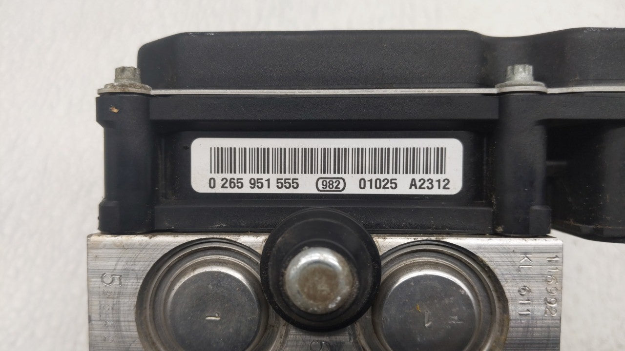 2011 Nissan Maxima ABS Pump Control Module Replacement P/N:47660 7Y90C 47660 ZY70A Fits OEM Used Auto Parts - Oemusedautopar