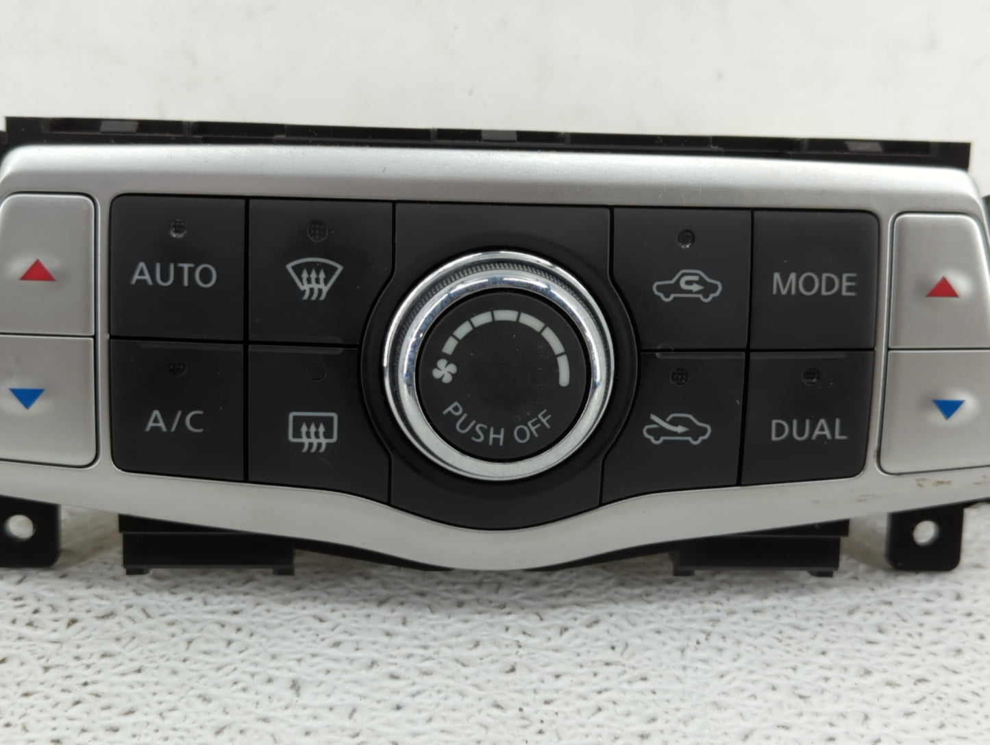 2009-2014 Nissan Maxima Climate Control Module Temperature AC/Heater Replacement P/N:68260 9D80F 68260 ZYB8F Fits OEM Used A