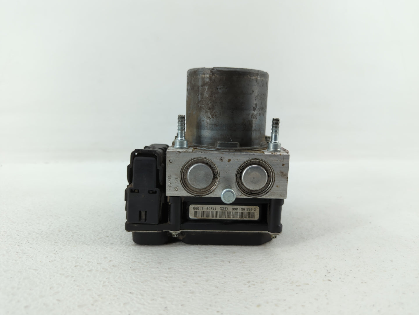 2011 Nissan Maxima ABS Pump Control Module Replacement P/N:47660 7Y90C 47660 ZY70A Fits OEM Used Auto Parts - Oemusedautopar