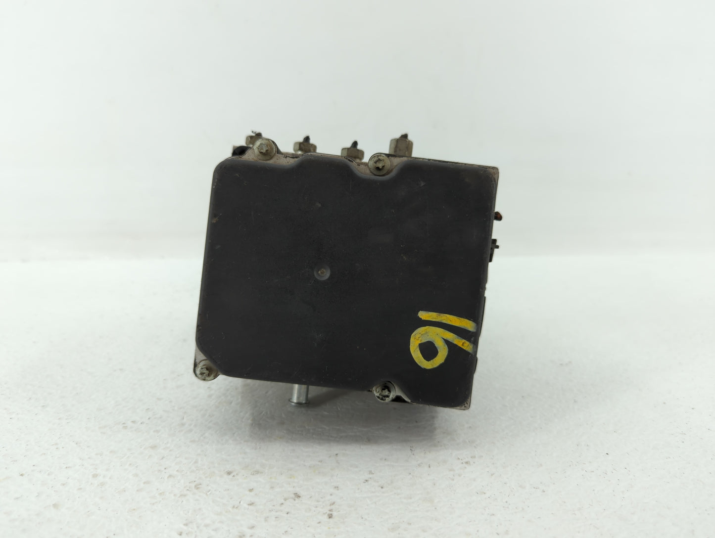 2011 Nissan Maxima ABS Pump Control Module Replacement P/N:47660 7Y90C 47660 ZY70A Fits OEM Used Auto Parts - Oemusedautopar