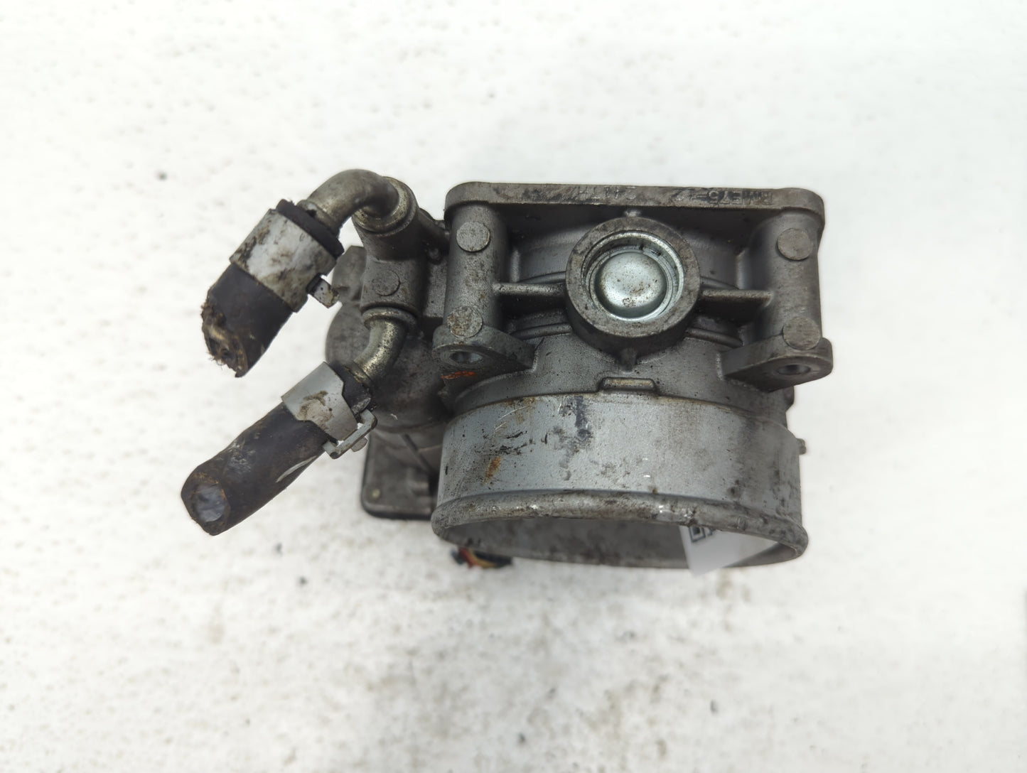 2009-2014 Nissan Maxima Throttle Body P/N:35170-26910 55100-23950, 35100-23950 Fits Fits 2009 2010 2011 2012 2013 2014 OEM U