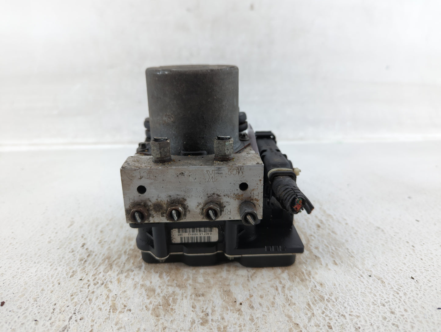2011-2013 Nissan Maxima ABS Pump Control Module Replacement P/N:47660 ZY90C Fits Fits 2011 2012 2013 OEM Used Auto Parts - O