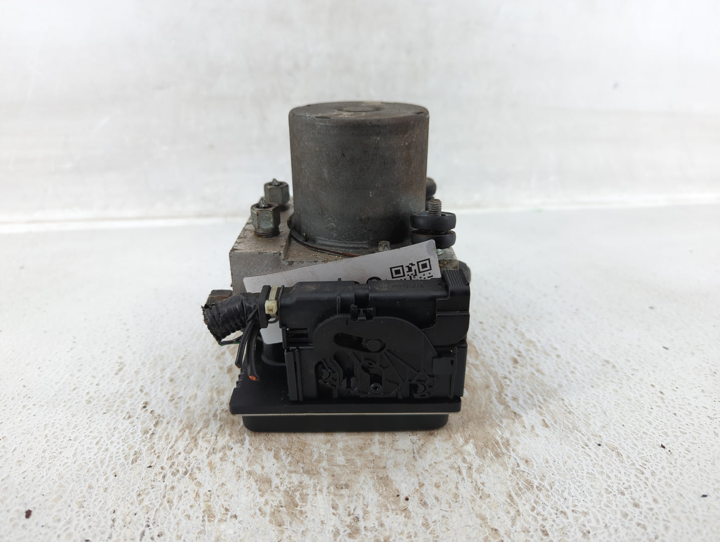 2011-2013 Nissan Maxima ABS Pump Control Module Replacement P/N:47660 ZY90C Fits Fits 2011 2012 2013 OEM Used Auto Parts - O