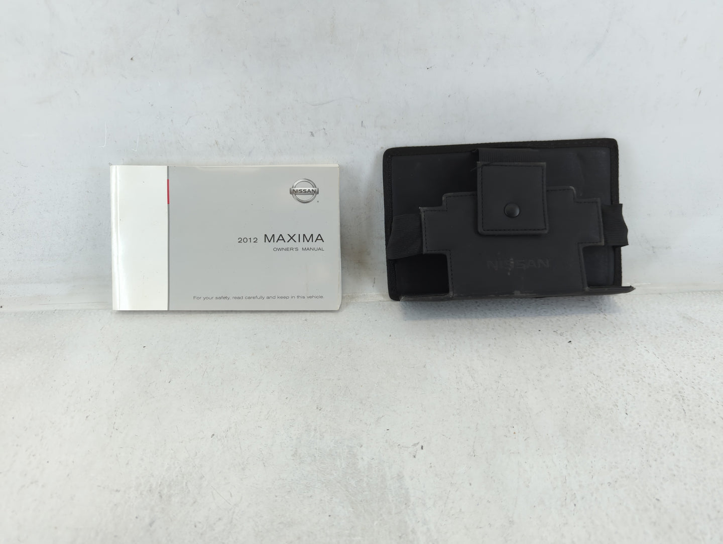 2012 Nissan Maxima Owners Manual Book Guide P/N:OM2E 0A35U0 OEM Used Auto Parts - Oemusedautoparts1.com