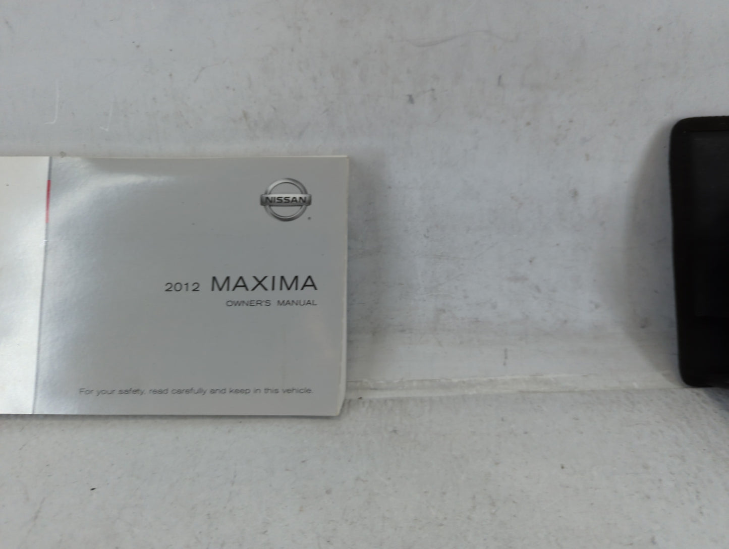 2012 Nissan Maxima Owners Manual Book Guide P/N:OM2E 0A35U0 OEM Used Auto Parts - Oemusedautoparts1.com