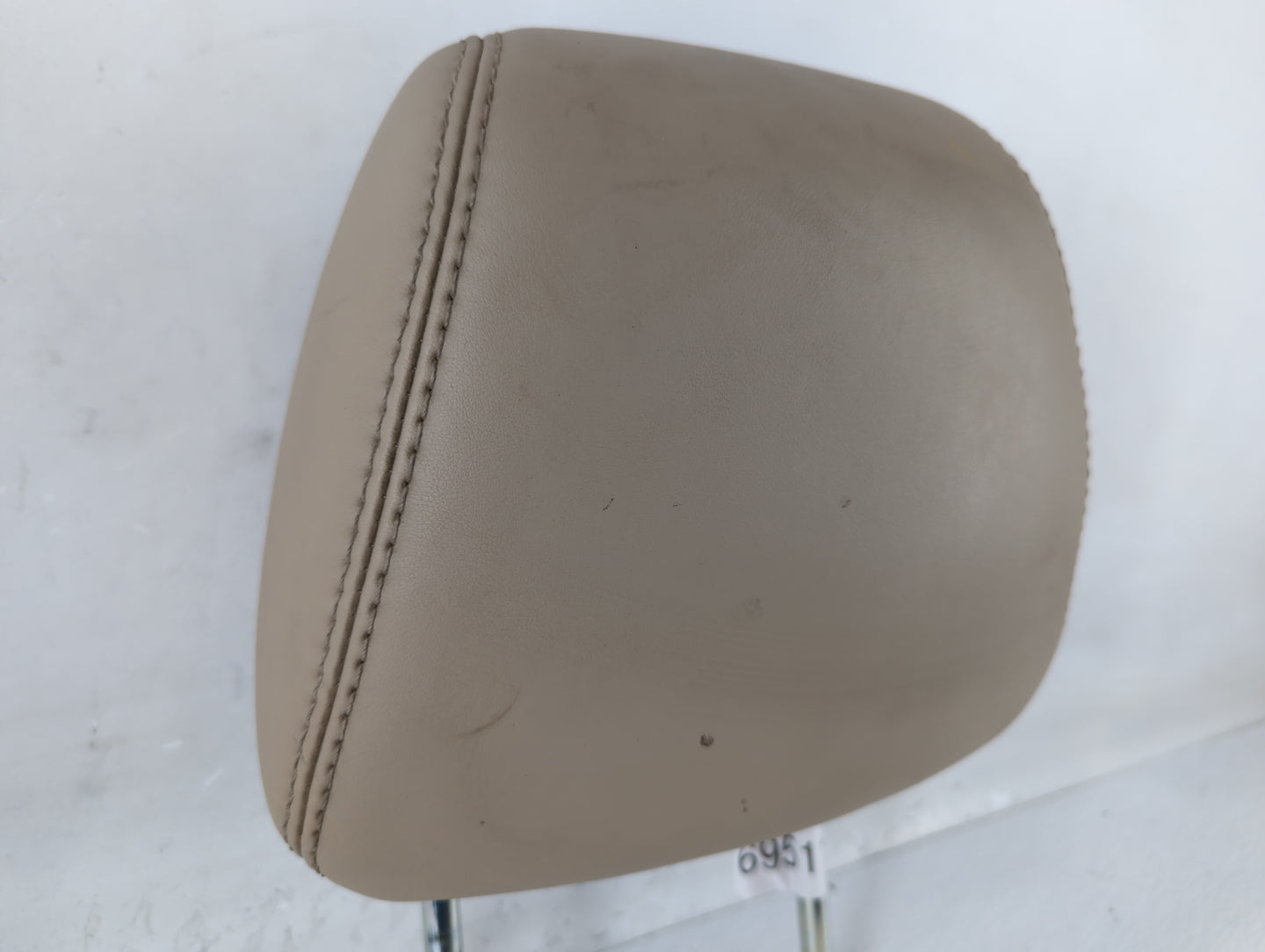 2011-2014 Nissan Maxima Headrest Head Rest Front Driver Passenger Seat Fits Fits 2011 2012 2013 2014 OEM Used Auto Parts - O
