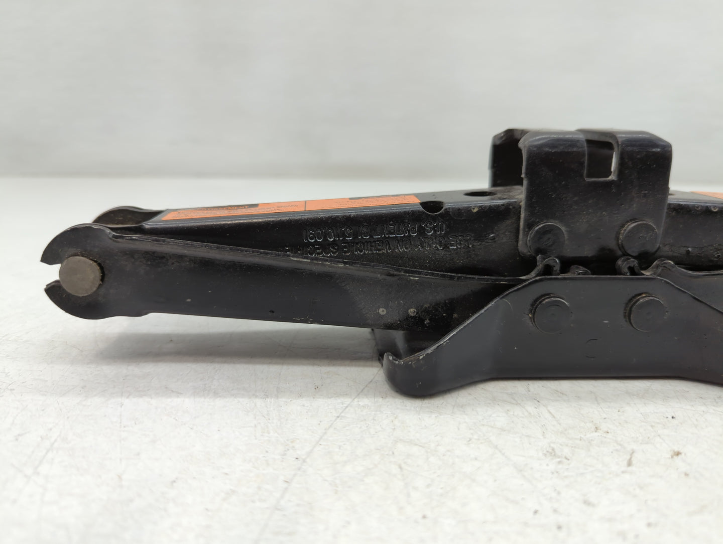 2012 Nissan Maxima Spare Scissor Car Jack - Oemusedautoparts1.com