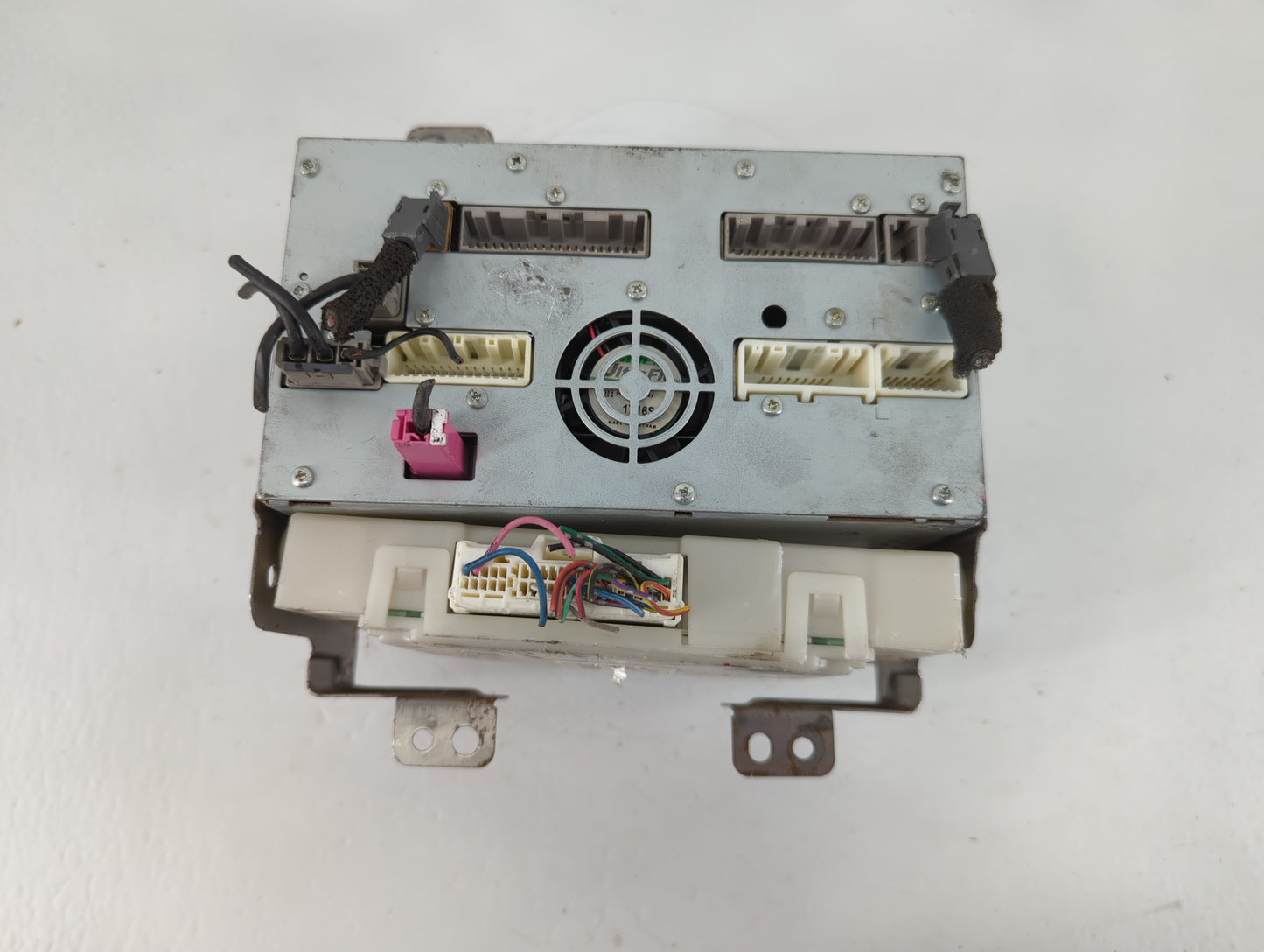2011-2013 Nissan Maxima Radio AM FM Cd Player Receiver Replacement P/N:27760 ZY80A Fits Fits 2011 2012 2013 OEM Used Auto Pa