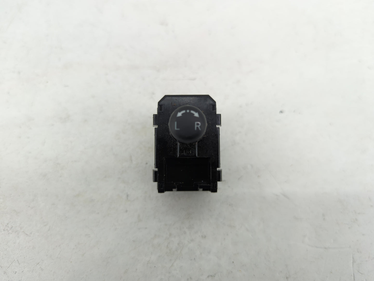 2009-2014 Nissan Murano Master Power Window Switch Replacement Driver Side Left Fits OEM Used Auto Parts - Oemusedautoparts1