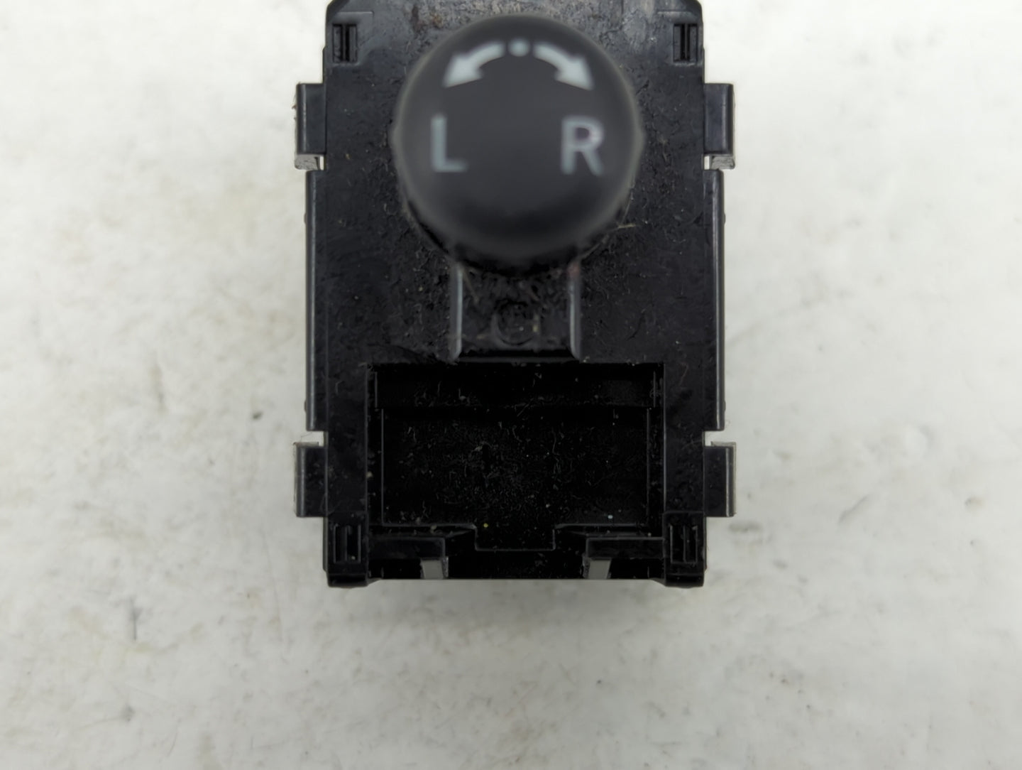 2009-2014 Nissan Murano Master Power Window Switch Replacement Driver Side Left Fits OEM Used Auto Parts - Oemusedautoparts1