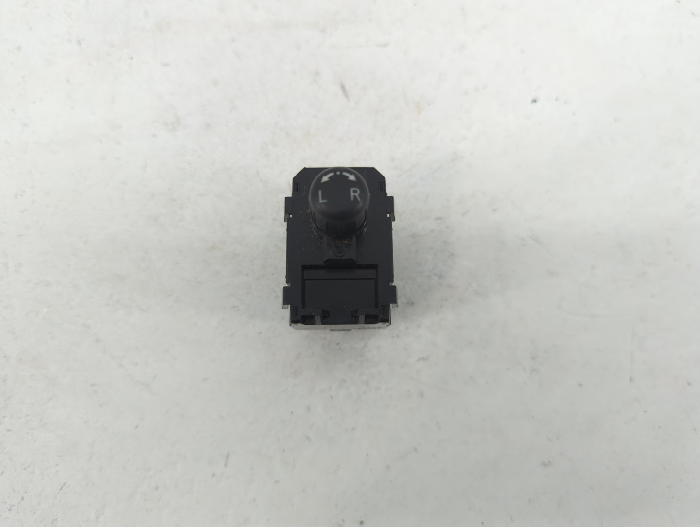 2009-2014 Nissan Murano Master Power Window Switch Replacement Driver Side Left Fits OEM Used Auto Parts - Oemusedautoparts1