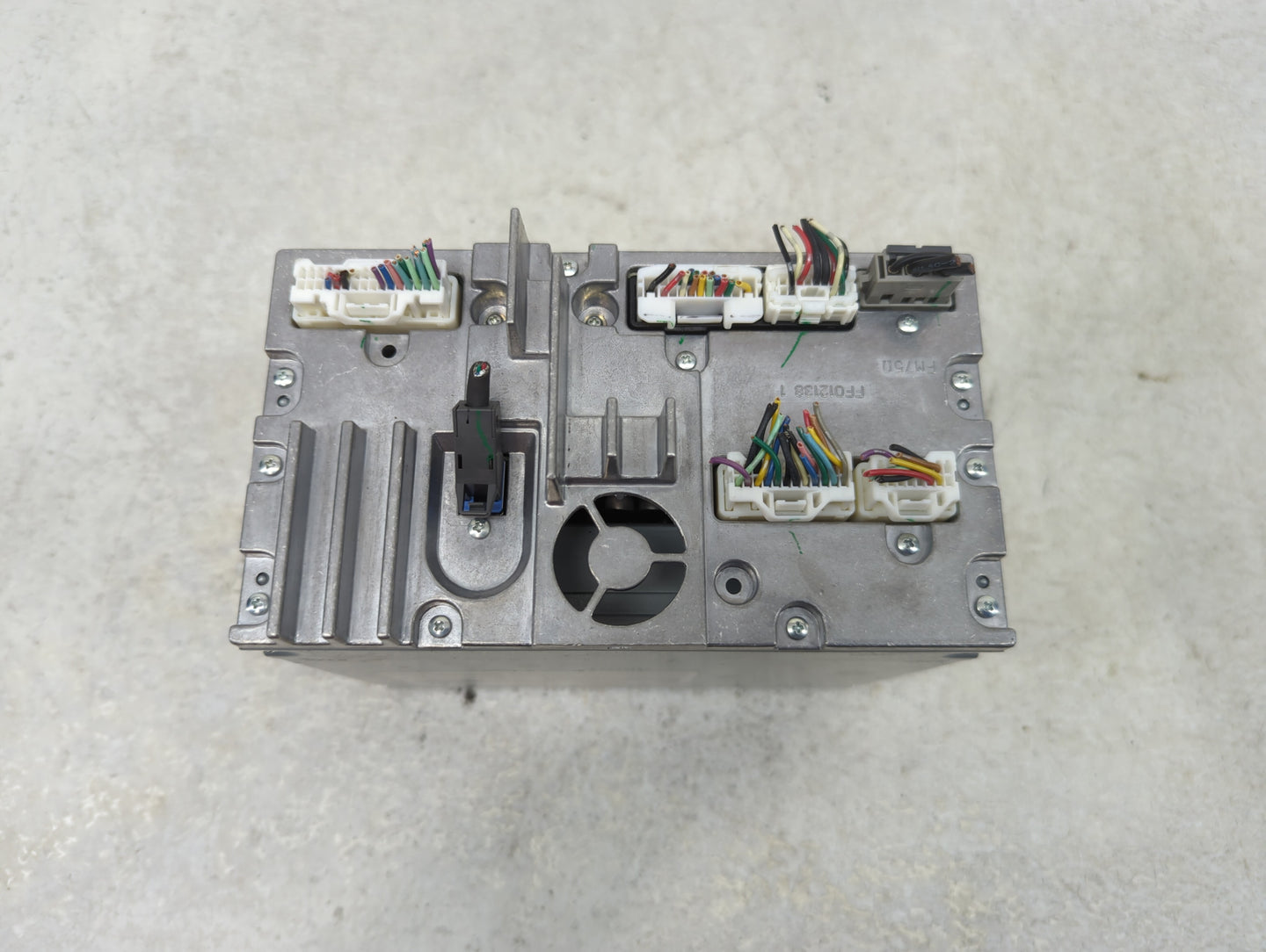 2011-2012 Nissan Murano Radio AM FM Cd Player Receiver Replacement P/N:2591A 1SX5A Fits Fits 2010 2011 2012 OEM Used Auto Pa