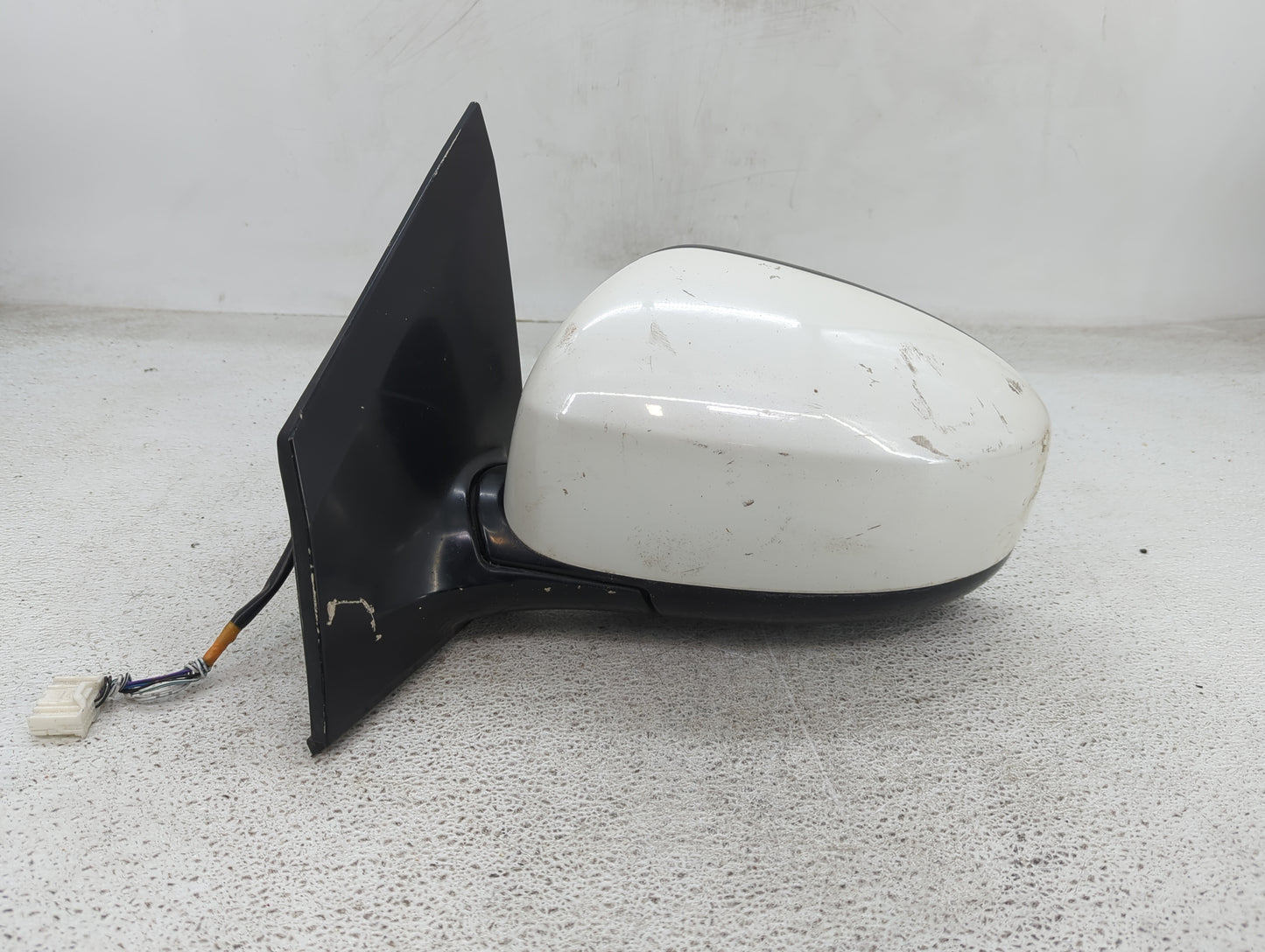 2009-2014 Nissan Murano Driver Side View Mirror - Left Door Mirror OEM Used - Oemusedautoparts1.com