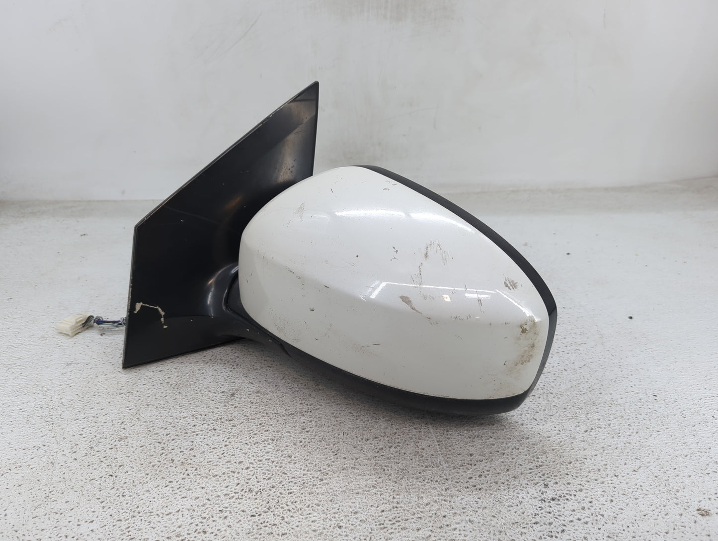 2009-2014 Nissan Murano Driver Side View Mirror - Left Door Mirror OEM Used - Oemusedautoparts1.com