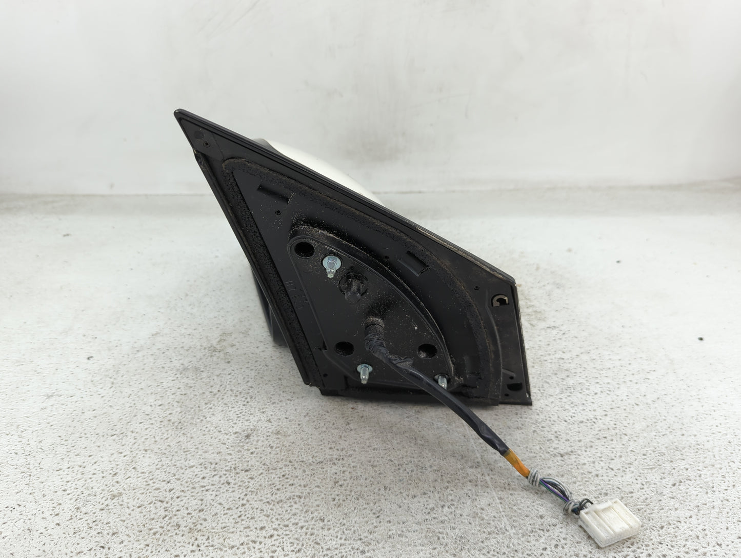 2009-2014 Nissan Murano Driver Side View Mirror - Left Door Mirror OEM Used - Oemusedautoparts1.com