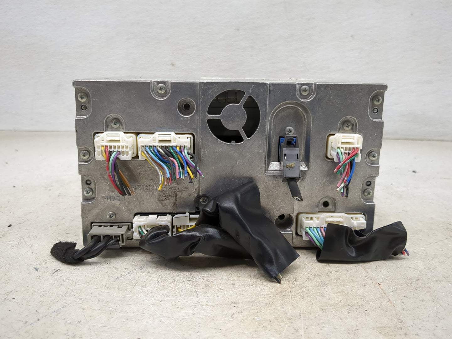 2011-2012 Nissan Murano Radio AM FM Cd Player Receiver Replacement P/N:2591A ZX77D CV-VN1060AD Fits Fits 2011 2012 OEM Used 