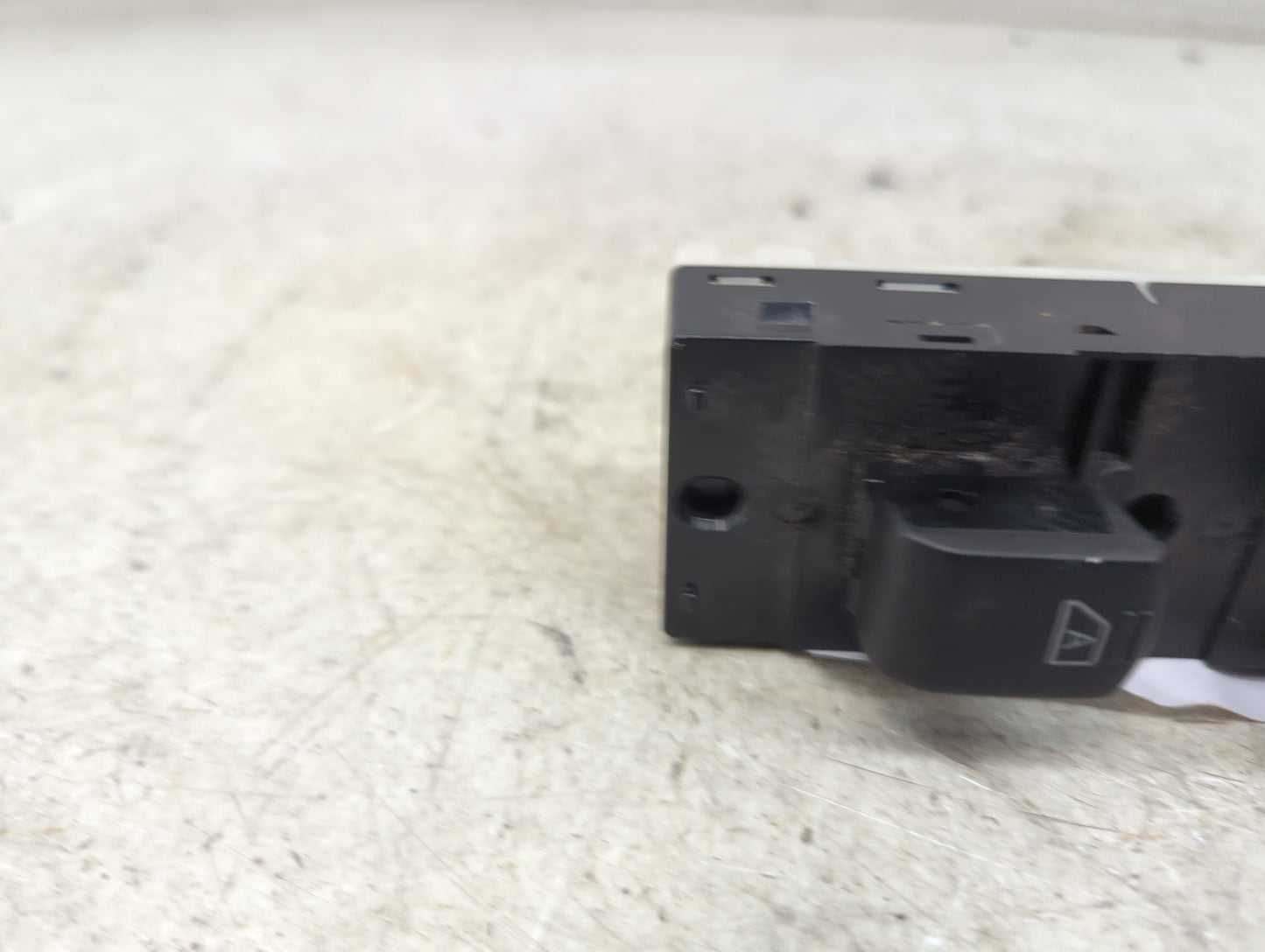 2011-2013 Nissan Murano Passenger Right Power Window Switch 1494511 - Oemusedautoparts1.com