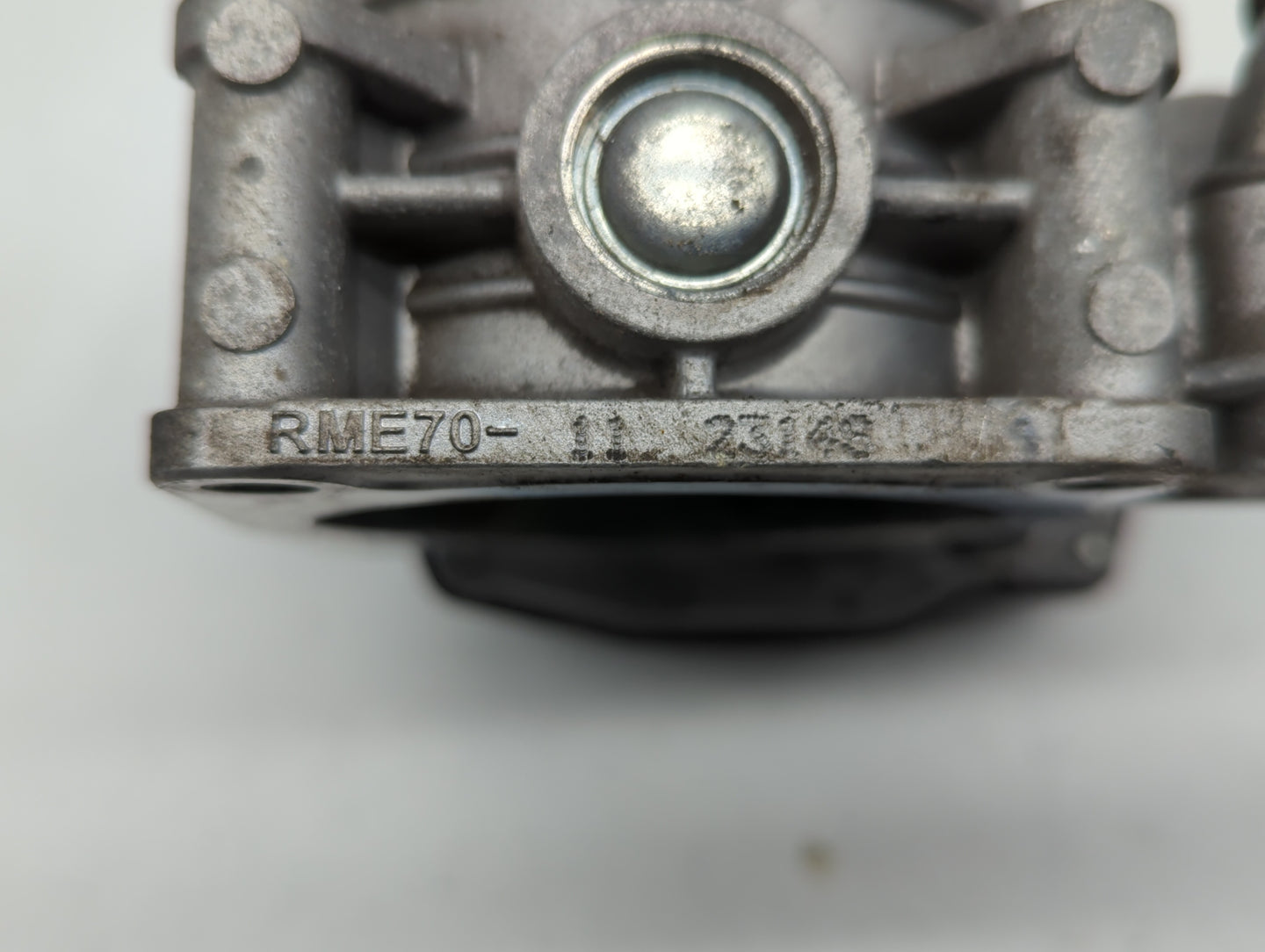2009-2014 Nissan Murano Throttle Body P/N:526-01 G 0205, RME70-11 Fits Fits 2007 2008 2009 2010 2011 2012 2013 2014 OEM Used