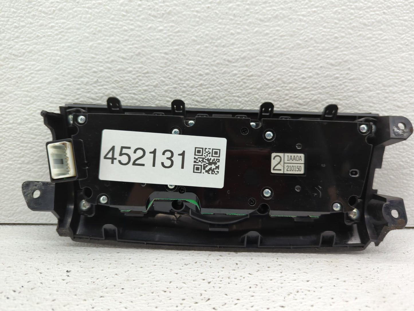 2011-2014 Nissan Murano Radio Control Panel - Oemusedautoparts1.com