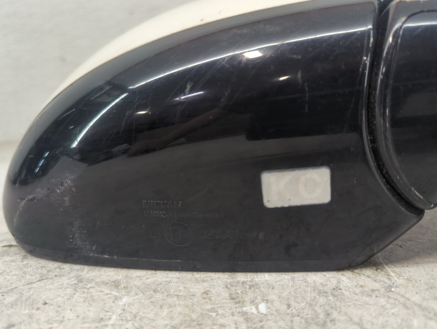 2009-2014 Nissan Murano Passenger Side View Mirror - Right Door Mirror OEM Used - Oemusedautoparts1.com