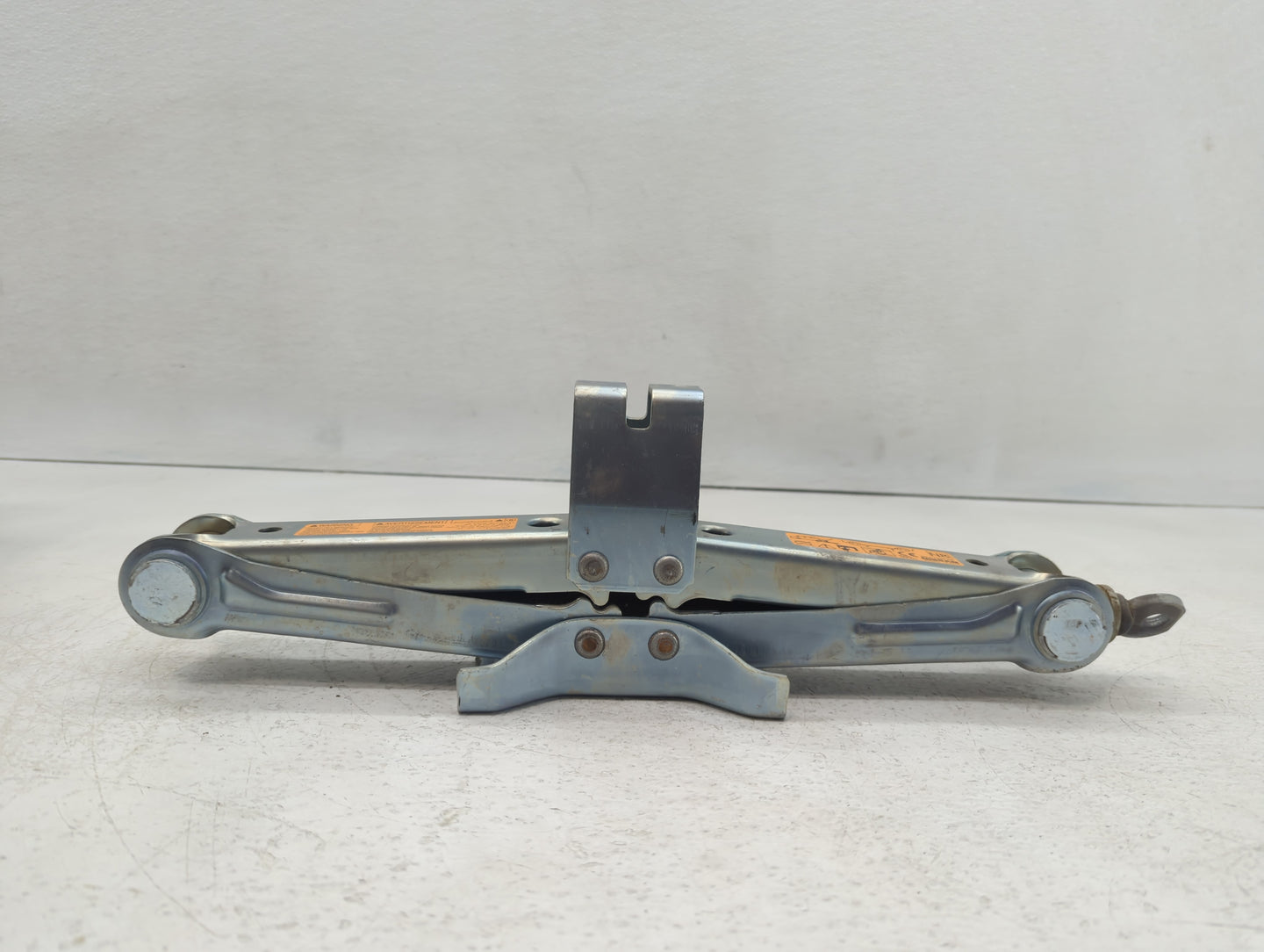 2012 Nissan Murano Spare Scissor Car Jack - Oemusedautoparts1.com