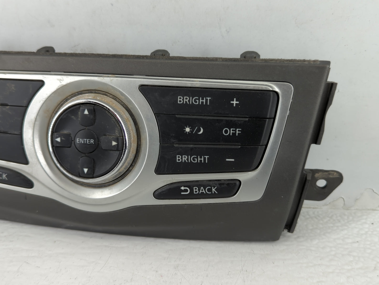2011-2014 Nissan Murano Radio Control Panel - Oemusedautoparts1.com