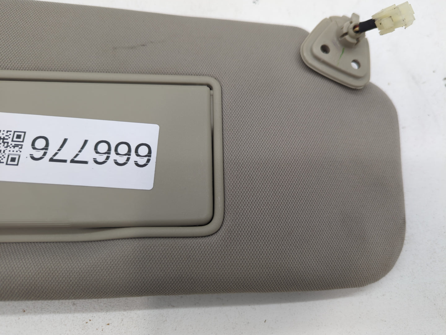 2009-2014 Nissan Murano Sun Visor Shade Replacement Passenger Right Mirror Fits Fits 2009 2010 2011 2012 2013 2014 OEM Used 