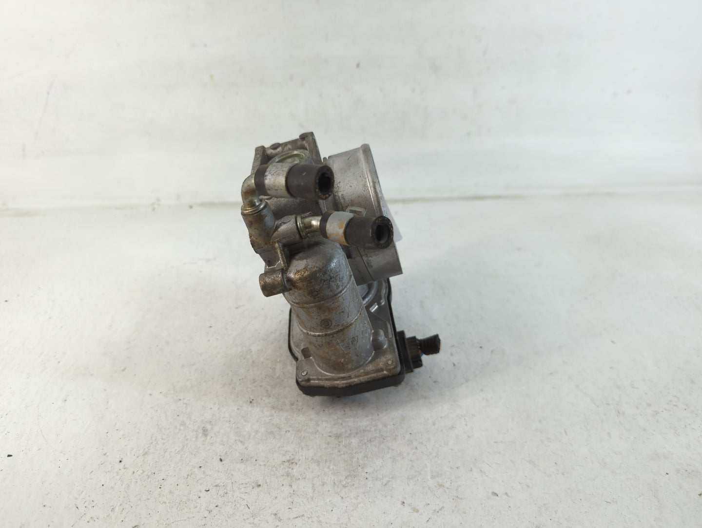2009-2014 Nissan Murano Throttle Body P/N:22225 RME70-11 Fits Fits 2007 2008 2009 2010 2011 2012 2013 2014 OEM Used Auto Par