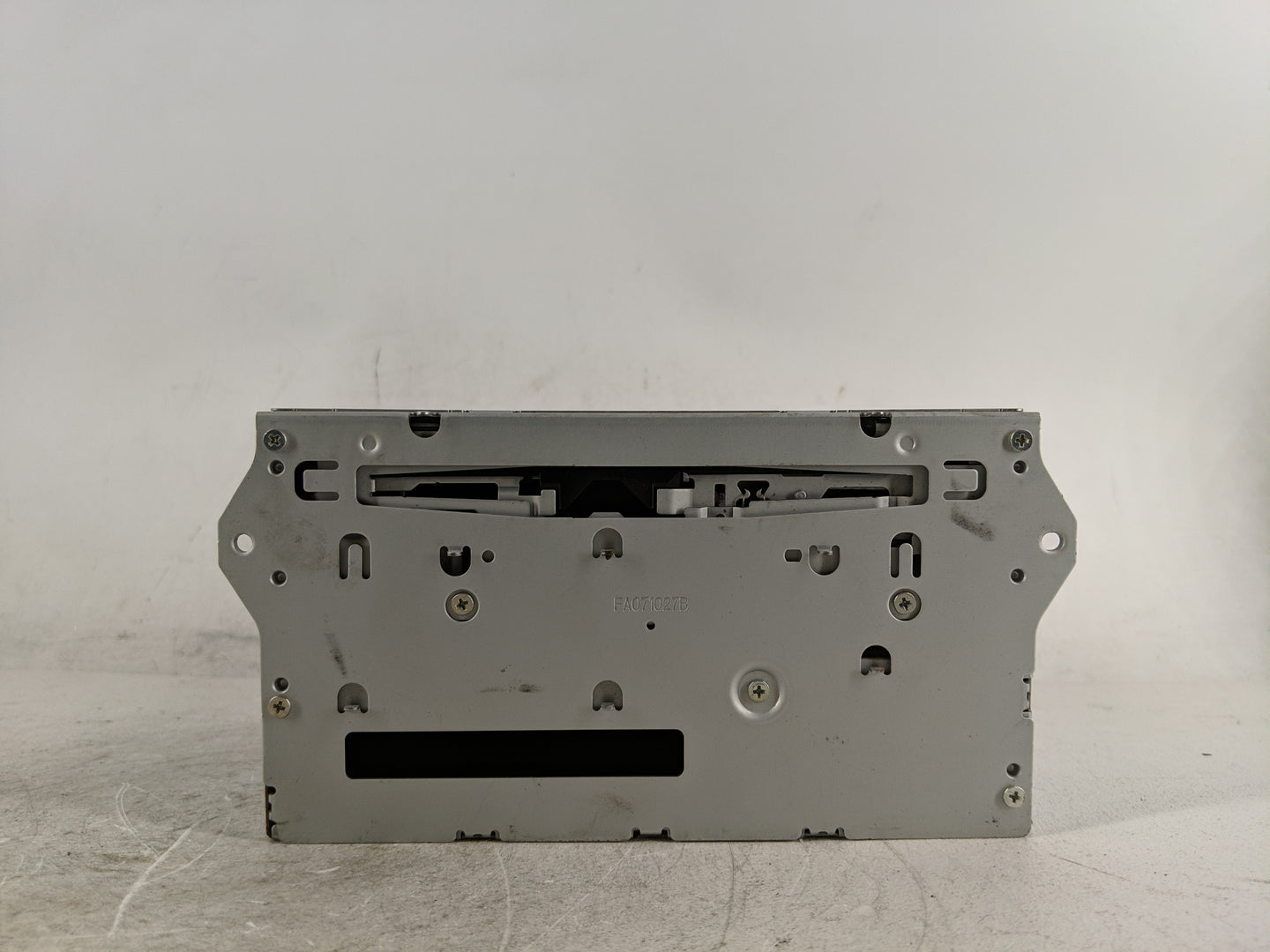 2008-2012 Nissan Pathfinder Radio AM FM Cd Player Receiver Replacement P/N:25915 9GA2D Fits Fits 2008 2009 2010 2011 2012 OE