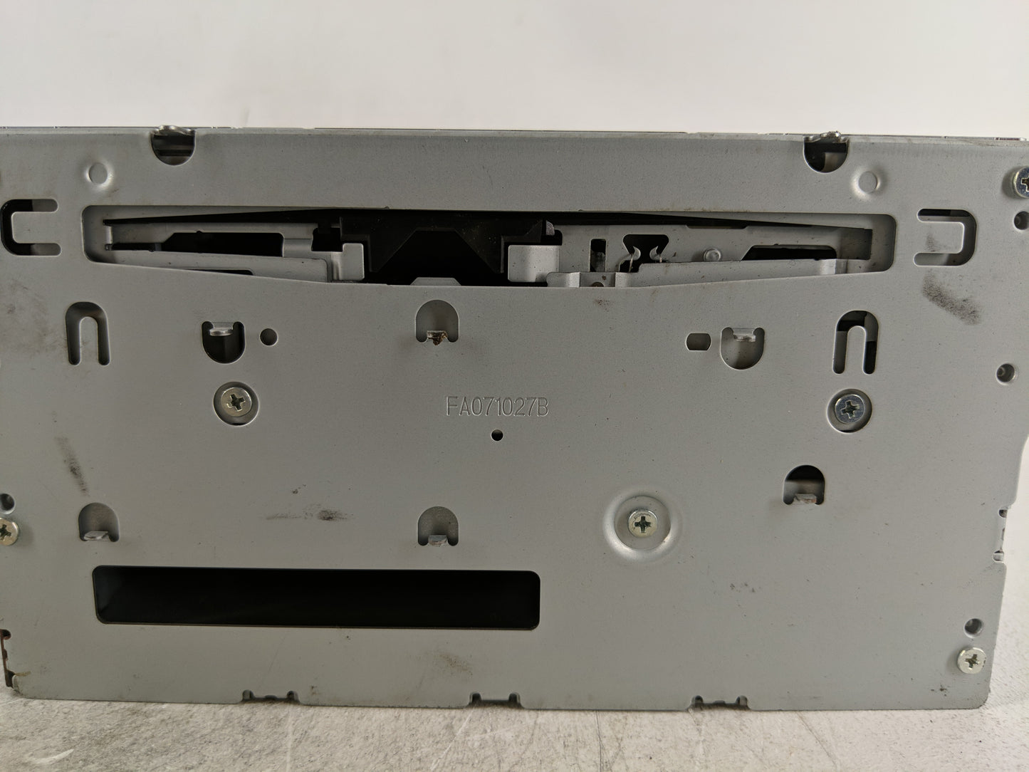 2008-2012 Nissan Pathfinder Radio AM FM Cd Player Receiver Replacement P/N:25915 9GA2D Fits Fits 2008 2009 2010 2011 2012 OE