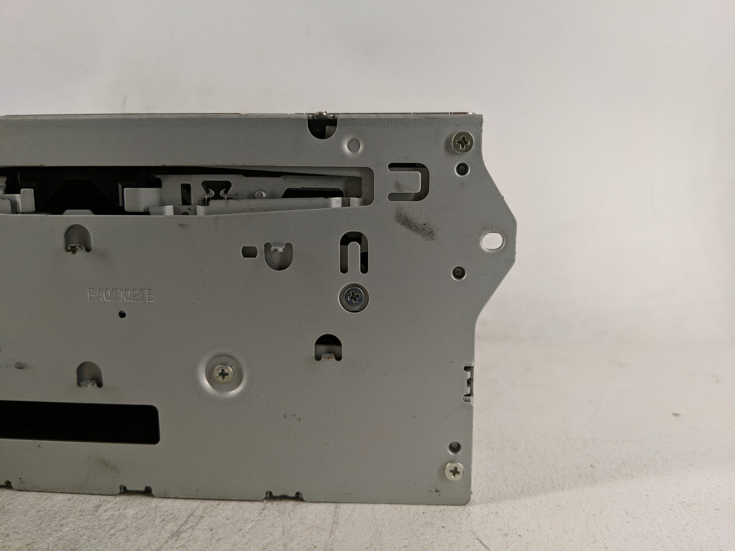 2008-2012 Nissan Pathfinder Radio AM FM Cd Player Receiver Replacement P/N:25915 9GA2D Fits Fits 2008 2009 2010 2011 2012 OE
