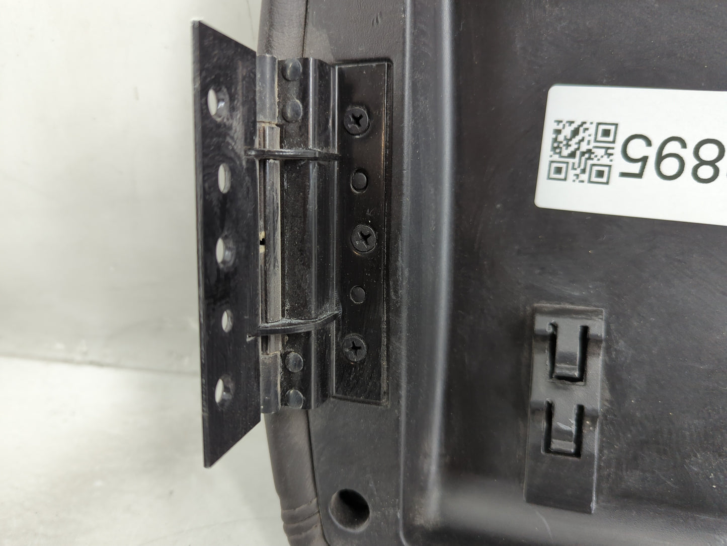 2012 Nissan Pathfinder Center Console Armrest Cover Lid Fits OEM Used Auto Parts - Oemusedautoparts1.com