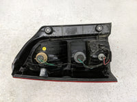 2005-2012 Nissan Pathfinder Tail Light Assembly Passenger Right OEM Fits Fits 2005 2006 2007 2008 2009 2010 2011 2012 OEM Us