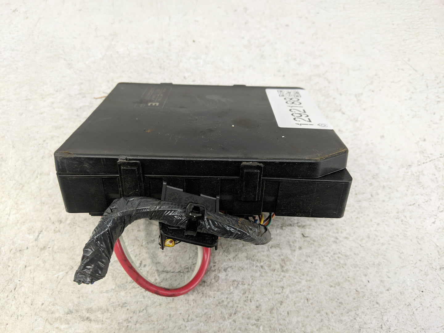 2010-2012 Nissan Pathfinder Fusebox Fuse Box Panel Relay Module P/N:284B7 ZE03B Fits OEM Used Auto Parts - Oemusedautoparts1
