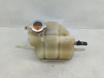compare product 2008 Nissan Pathfinder Radiator Coolant Overflow Expansion Tank Bottle 1369091
