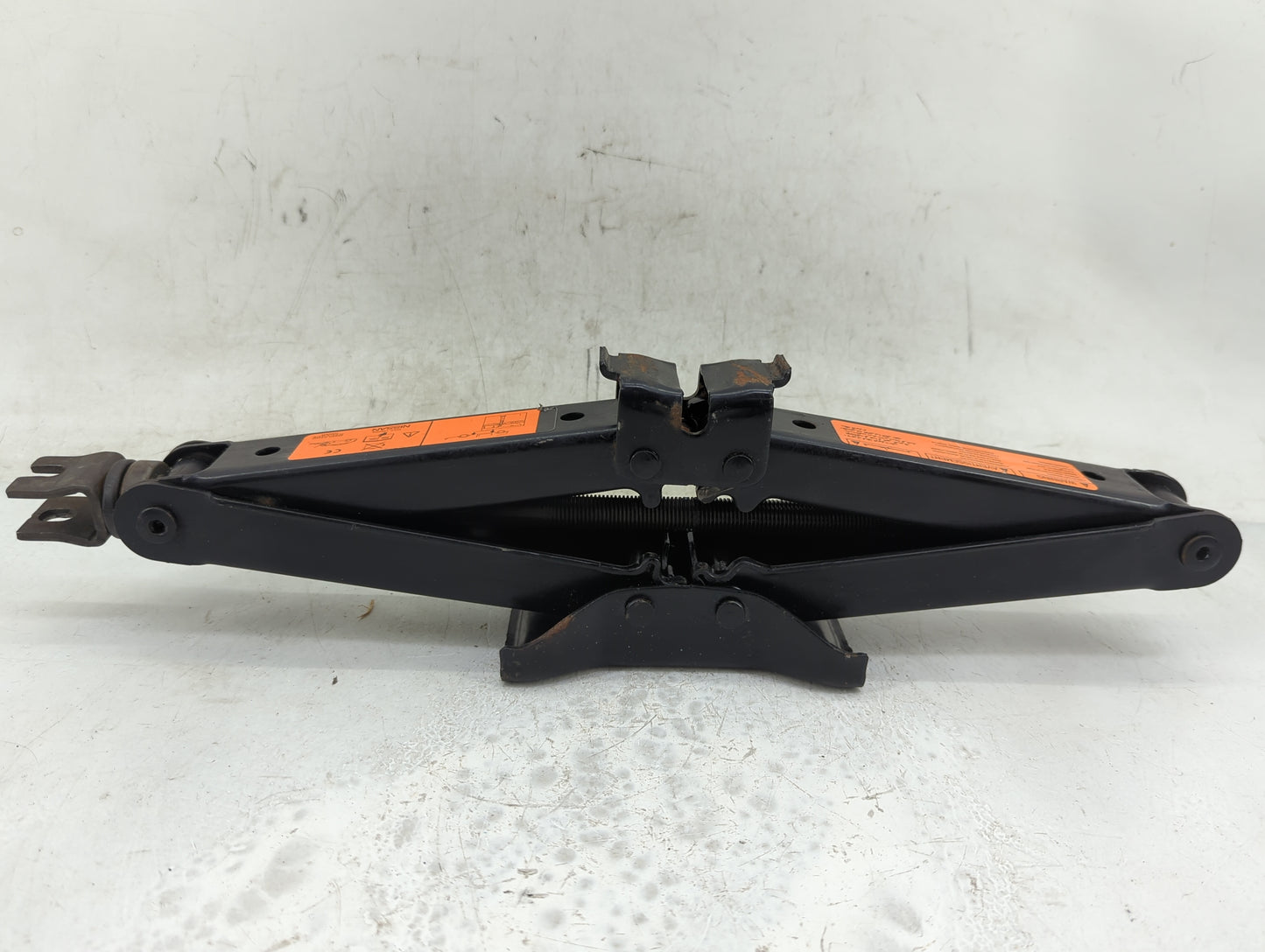 2012 Nissan Pathfinder Spare Scissor Car Jack - Oemusedautoparts1.com