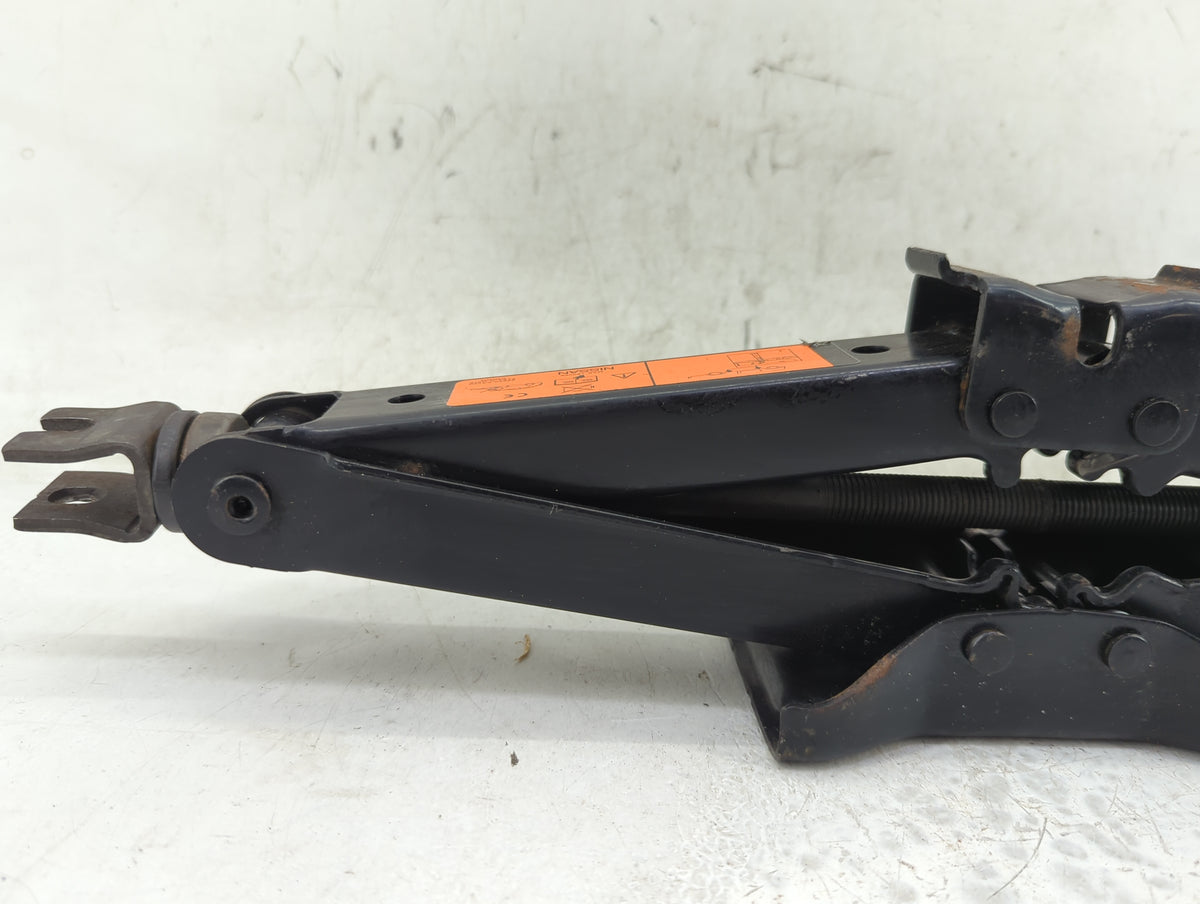 2012 Nissan Pathfinder Spare Scissor Car Jack - Oemusedautoparts1.com