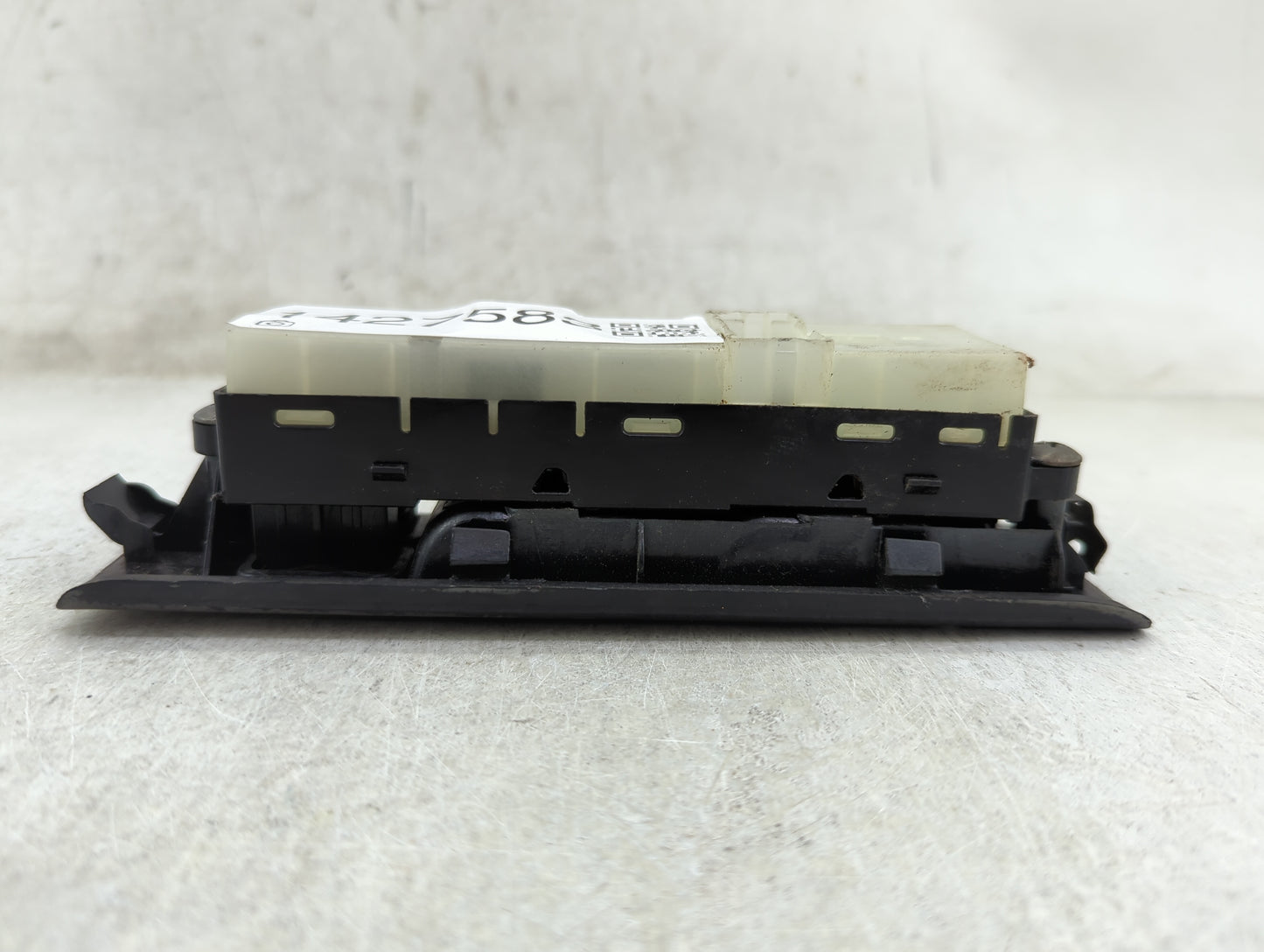 2007-2012 Nissan Pathfinder Master Power Window Switch Replacement Driver Side Left P/N:25401-ZL10C Fits OEM Used Auto Parts