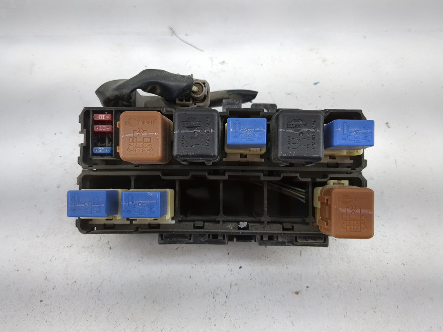 2010-2012 Nissan Pathfinder Fusebox Fuse Box Panel Relay Module P/N:24382 ZP00B Fits OEM Used Auto Parts - Oemusedautoparts1