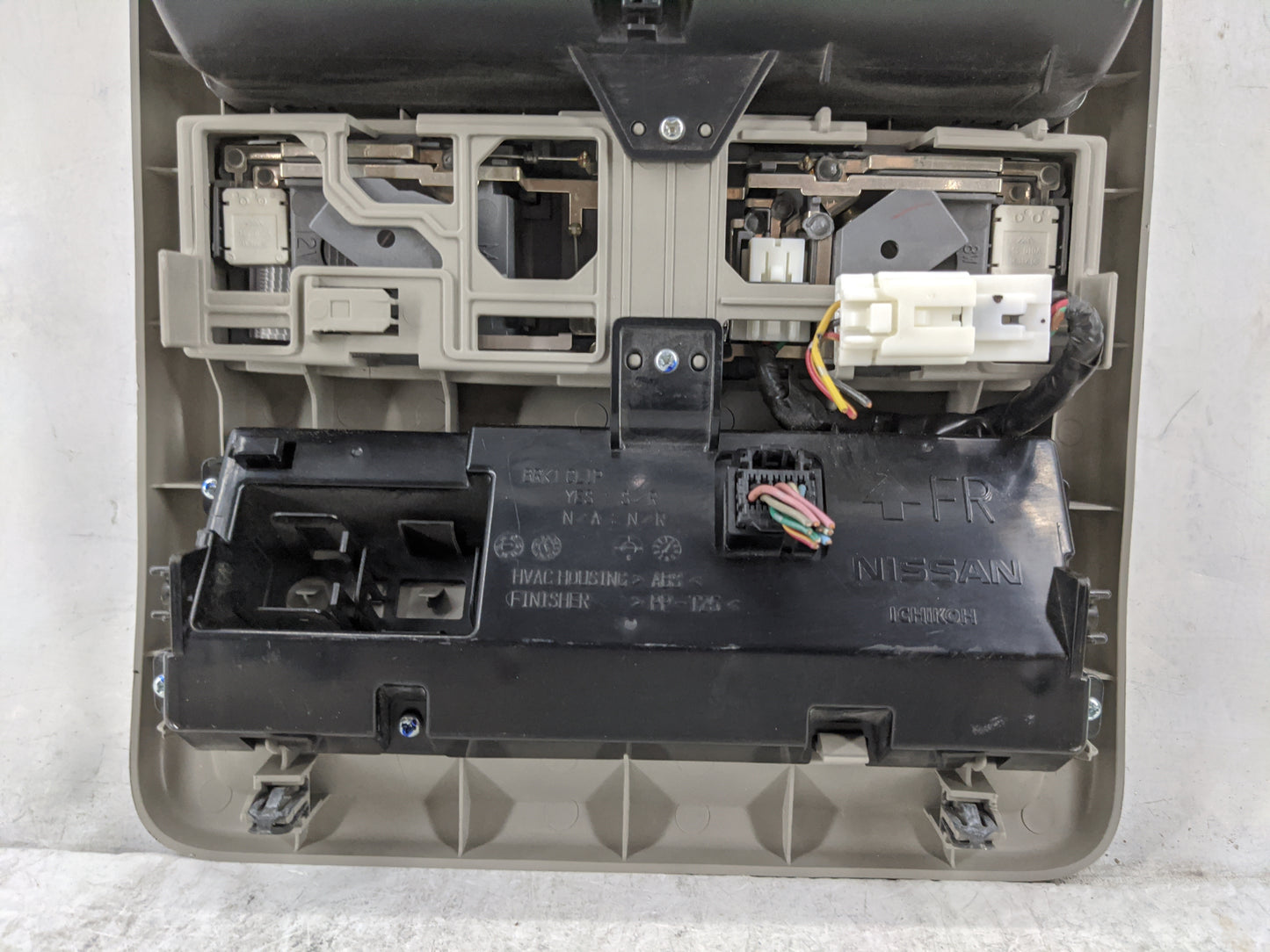 2012 Nissan Pathfinder Overhead Roof Console Tan - Oemusedautoparts1.com