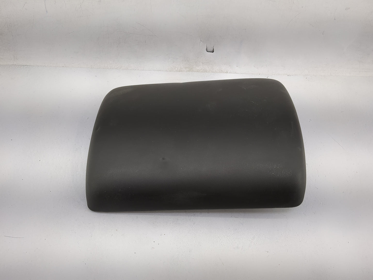 2012 Nissan Pathfinder Center Console Armrest Cover Lid P/N:120130 Fits OEM Used Auto Parts - Oemusedautoparts1.com