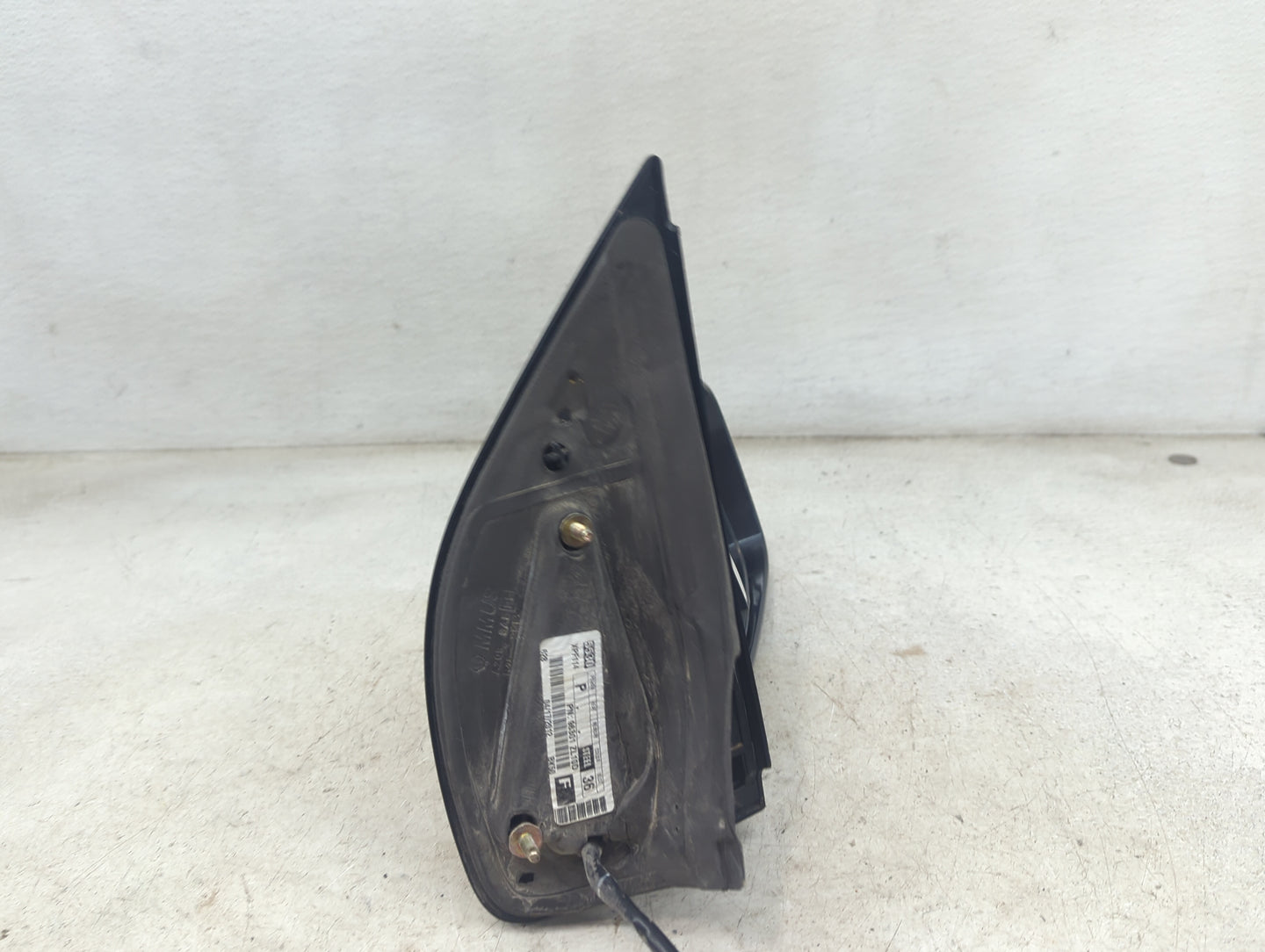 2005-2012 Nissan Pathfinder Passenger Side View Mirror - Right Door Mirror OEM Used - Oemusedautoparts1.com