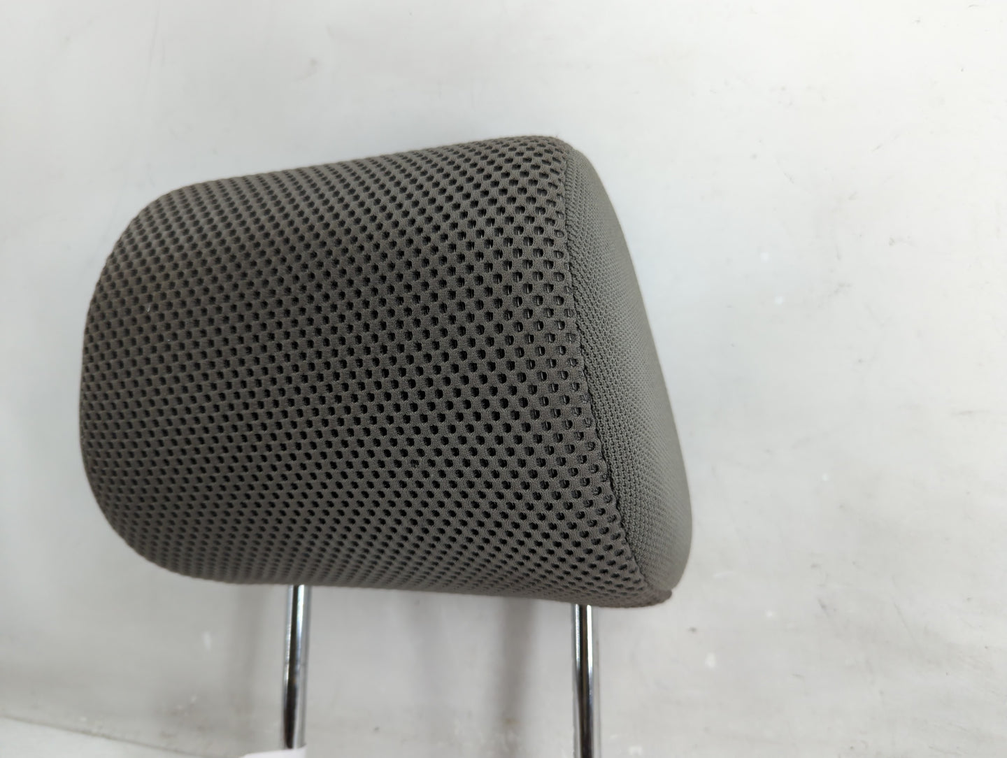 2012 Nissan Pulsar Headrest Head Rest Front Driver Passenger Seat Fits OEM Used Auto Parts - Oemusedautoparts1.com